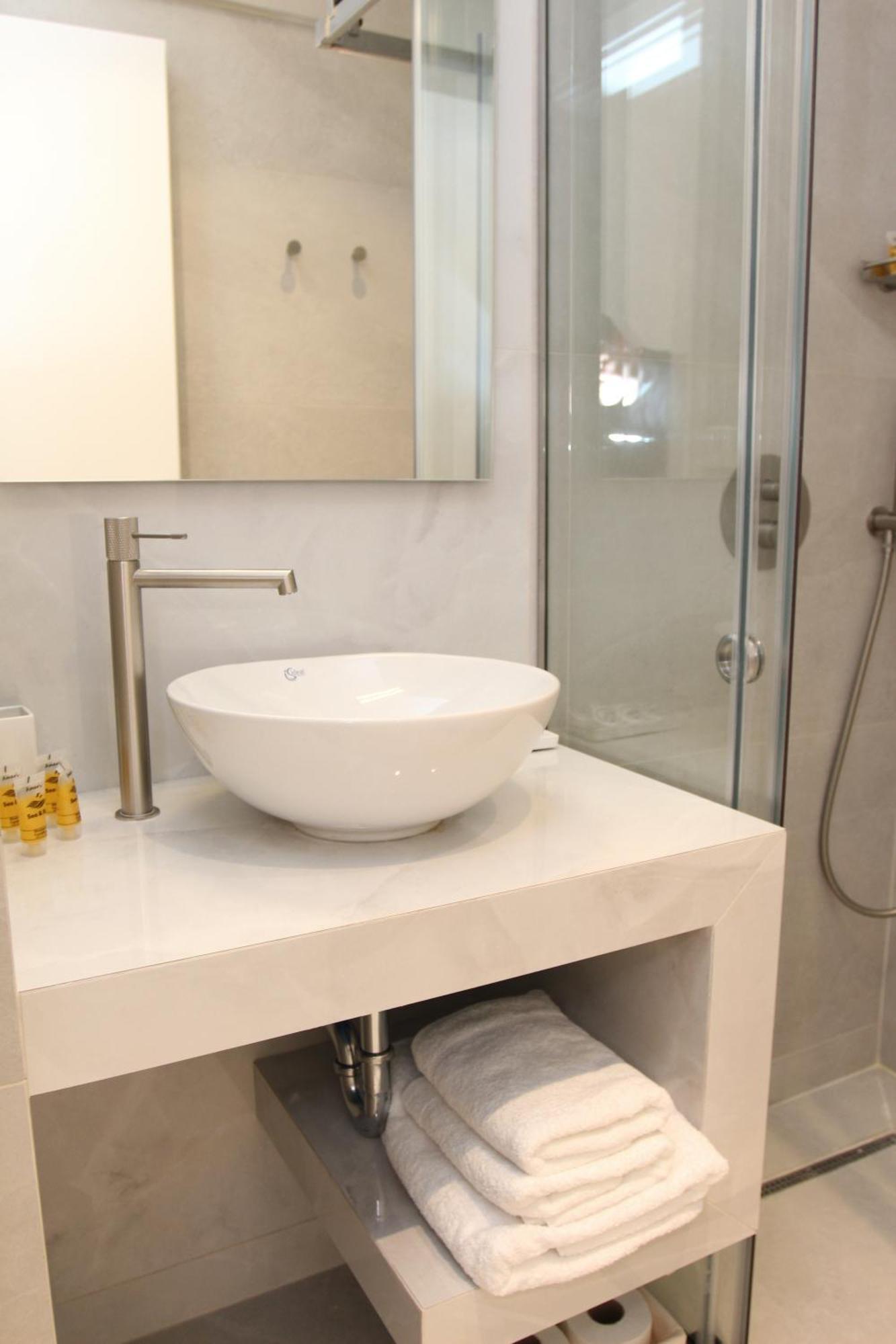 Central Metropolis Luxury Living Athen Exterior foto